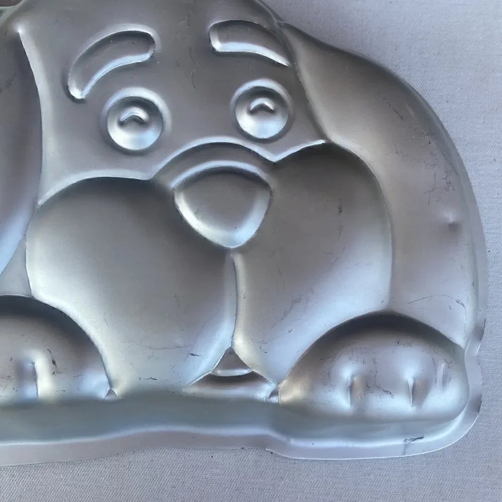 Wilton Vintage Cake Pans Sheep And Dog